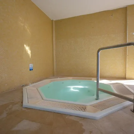 Golden Club Sea View By Algartur דירה קבאנס דה טאבירה